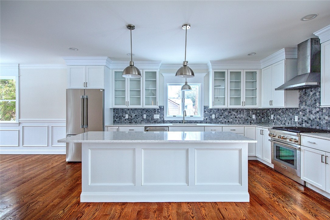 18 Mayfield Road Barrington, RI 02806 - Photo 9 of 37