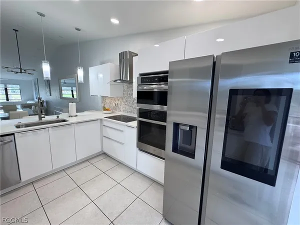 a view of outdoor space with mountain view