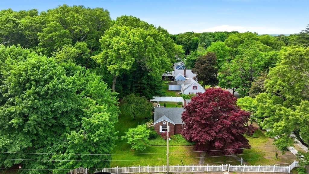 130 Connecticut Avenue Springfield, MA 01107 - Photo 12 of 40 a building view with swimming pool and garden