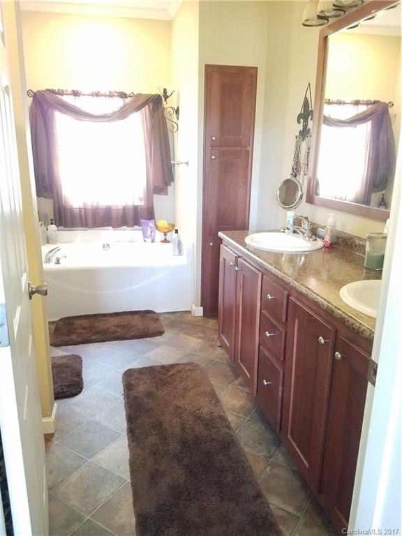 18 George Allen Ridge Arden, NC 28704 - Photo 15 of 24 Gallery Image 15