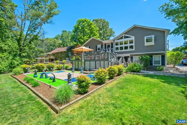 $575,000 | 716 Preddy Creek Road, Barboursville, VA 22923