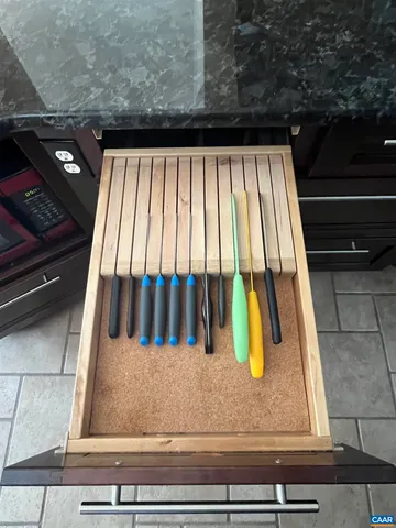 a close view of sink