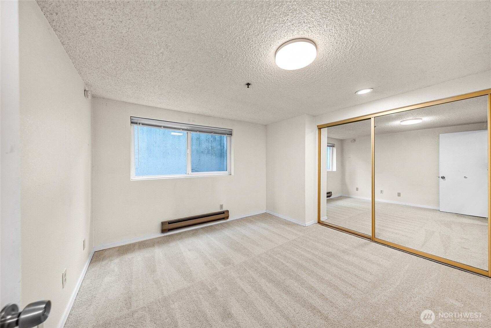 1515 12th Avenue South, Unit 105 Seattle, WA 98144 - Photo 23 of 39