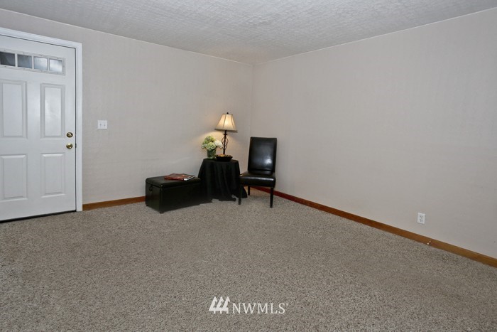 6617 Morgan Road Everett, WA 98203 - Photo 11 of 15