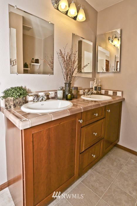 6617 Morgan Road Everett, WA 98203 - Photo 13 of 15