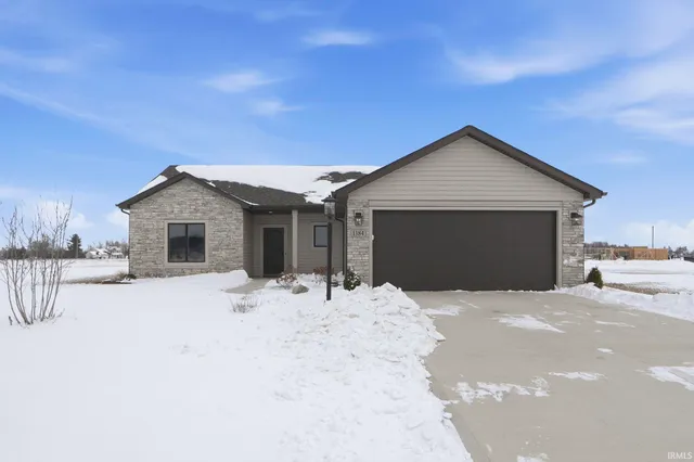 $369,900 | 1384 Zenos Boulevard, Fort Wayne, IN 46818