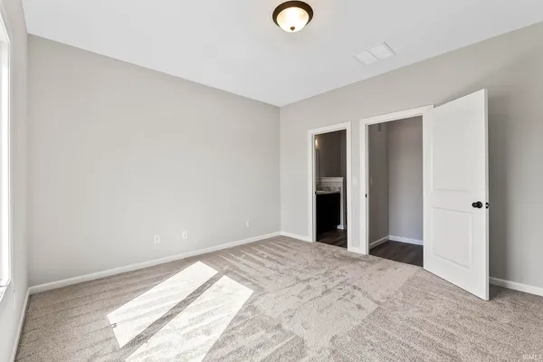 $369,900 | 1384 Zenos Boulevard, Fort Wayne, IN 46818