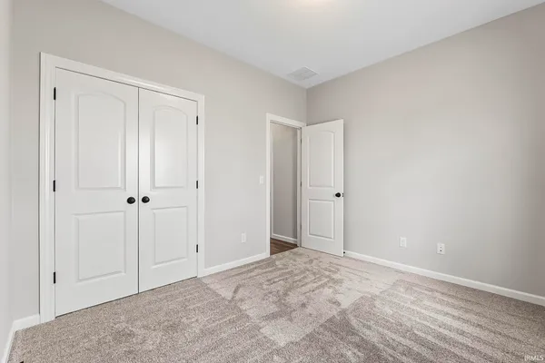 $369,900 | 1384 Zenos Boulevard, Fort Wayne, IN 46818