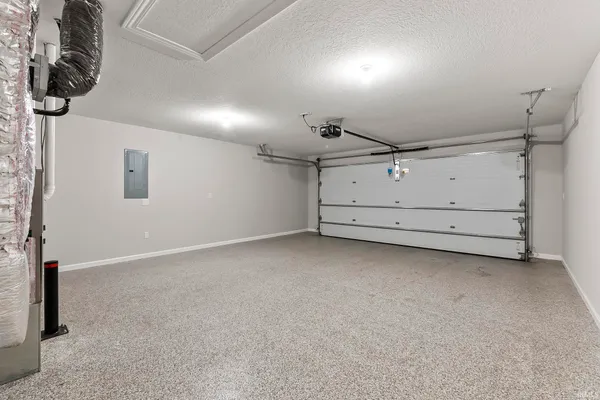 $369,900 | 1384 Zenos Boulevard, Fort Wayne, IN 46818