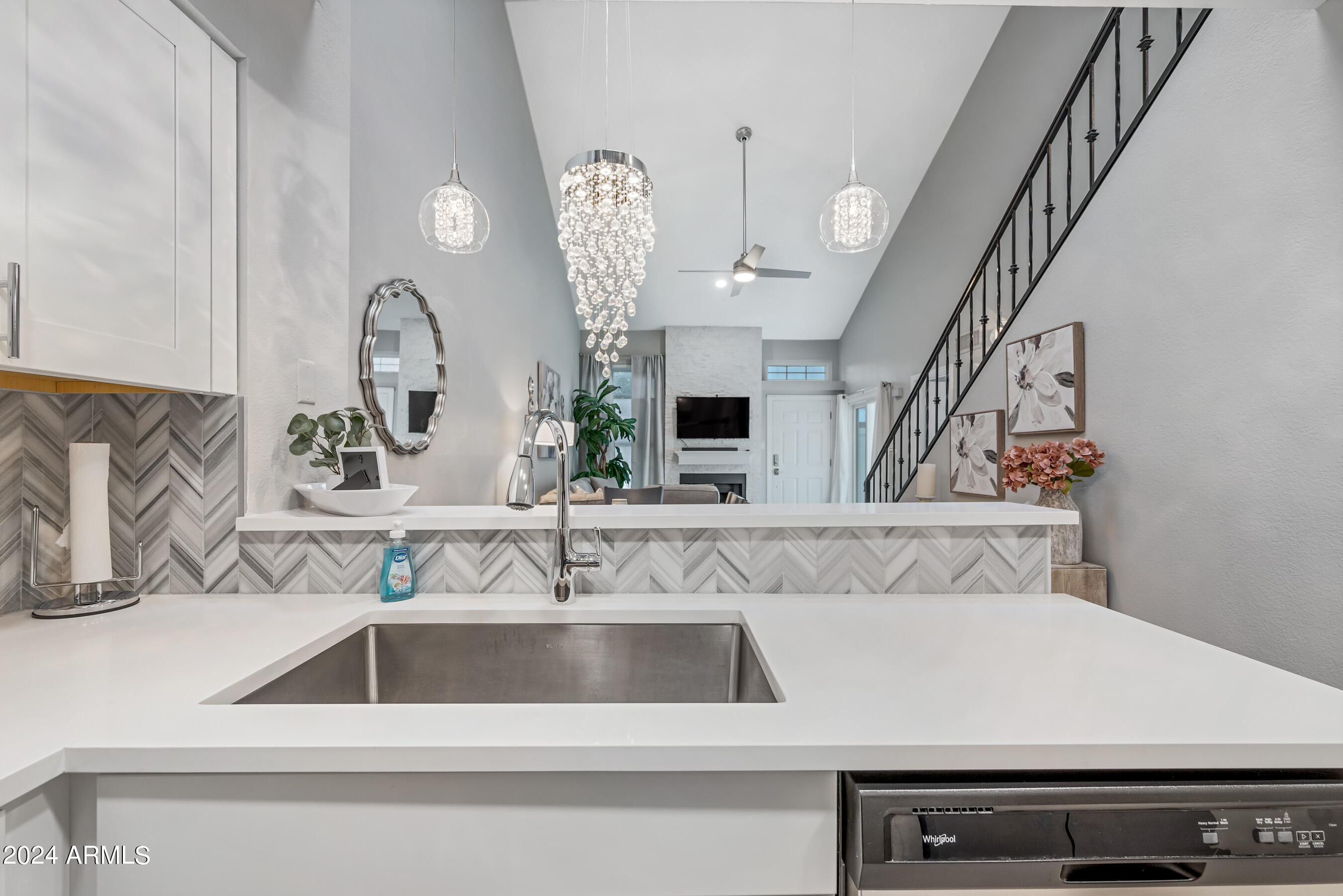 1717 East Union Hills Drive, Unit 1052 Phoenix, AZ 85024 - Photo 15 of 47 15-1717EUHD1052-ocupix 3-8