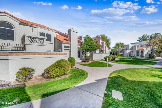 $4,000 | 1717 East Union Hills Drive, Unit 1052, Phoenix, AZ 85024