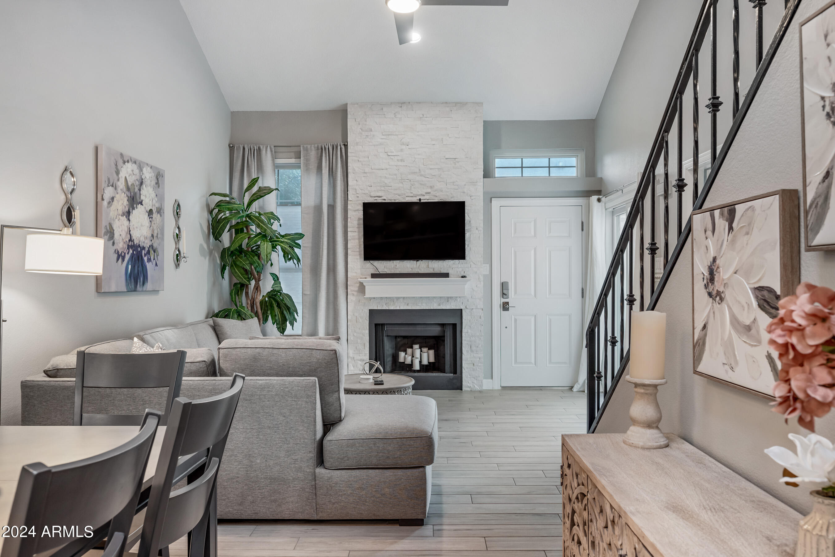 1717 East Union Hills Drive, Unit 1052 Phoenix, AZ 85024 - Photo 21 of 47 21-1717EUHD1052-ocupix 3-8