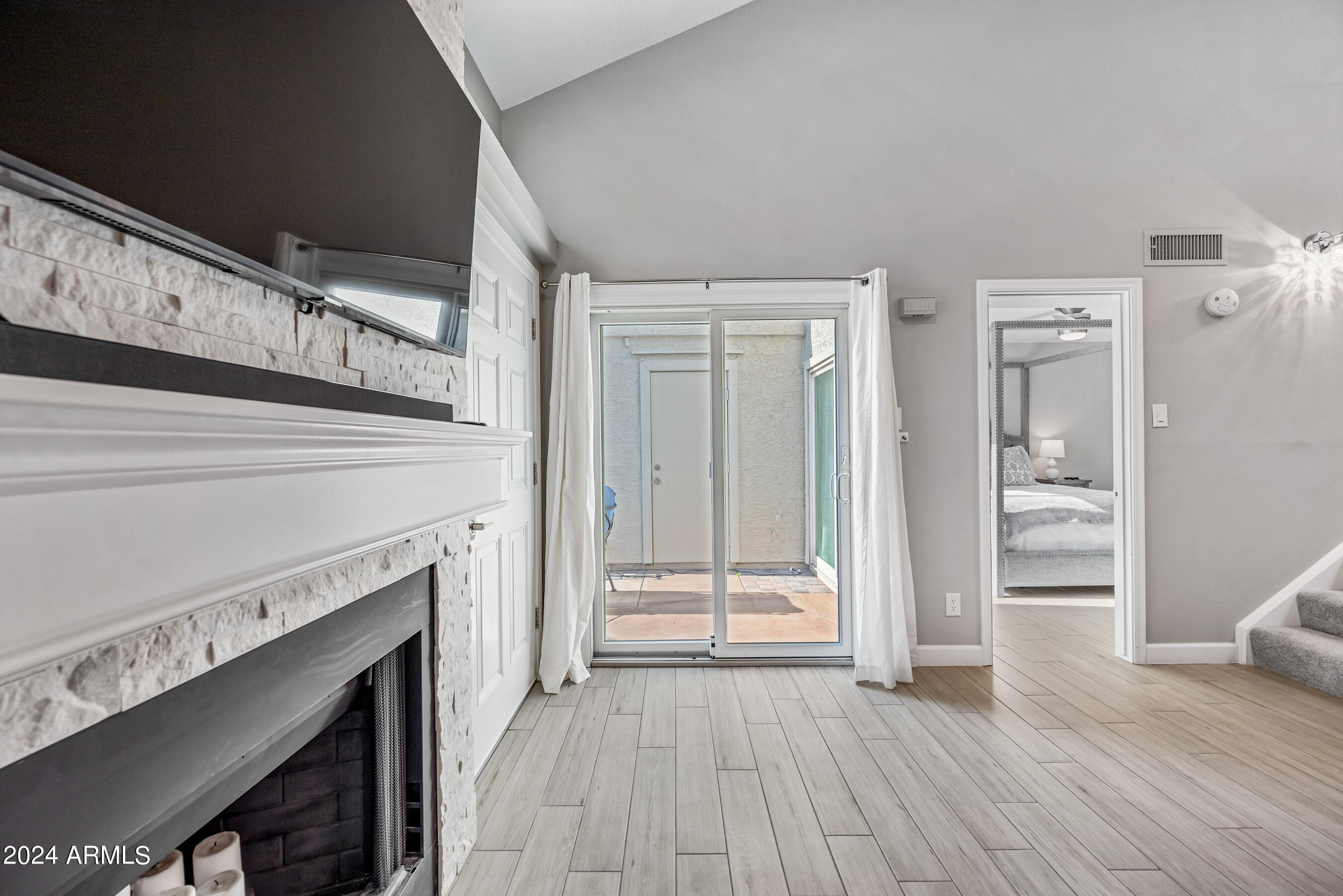 1717 East Union Hills Drive, Unit 1052 Phoenix, AZ 85024 - Photo 22 of 47 22-1717EUHD1052-ocupix 3-8