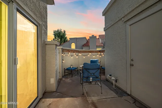 $4,000 | 1717 East Union Hills Drive, Unit 1052, Phoenix, AZ 85024