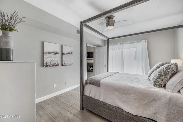 $4,000 | 1717 East Union Hills Drive, Unit 1052, Phoenix, AZ 85024