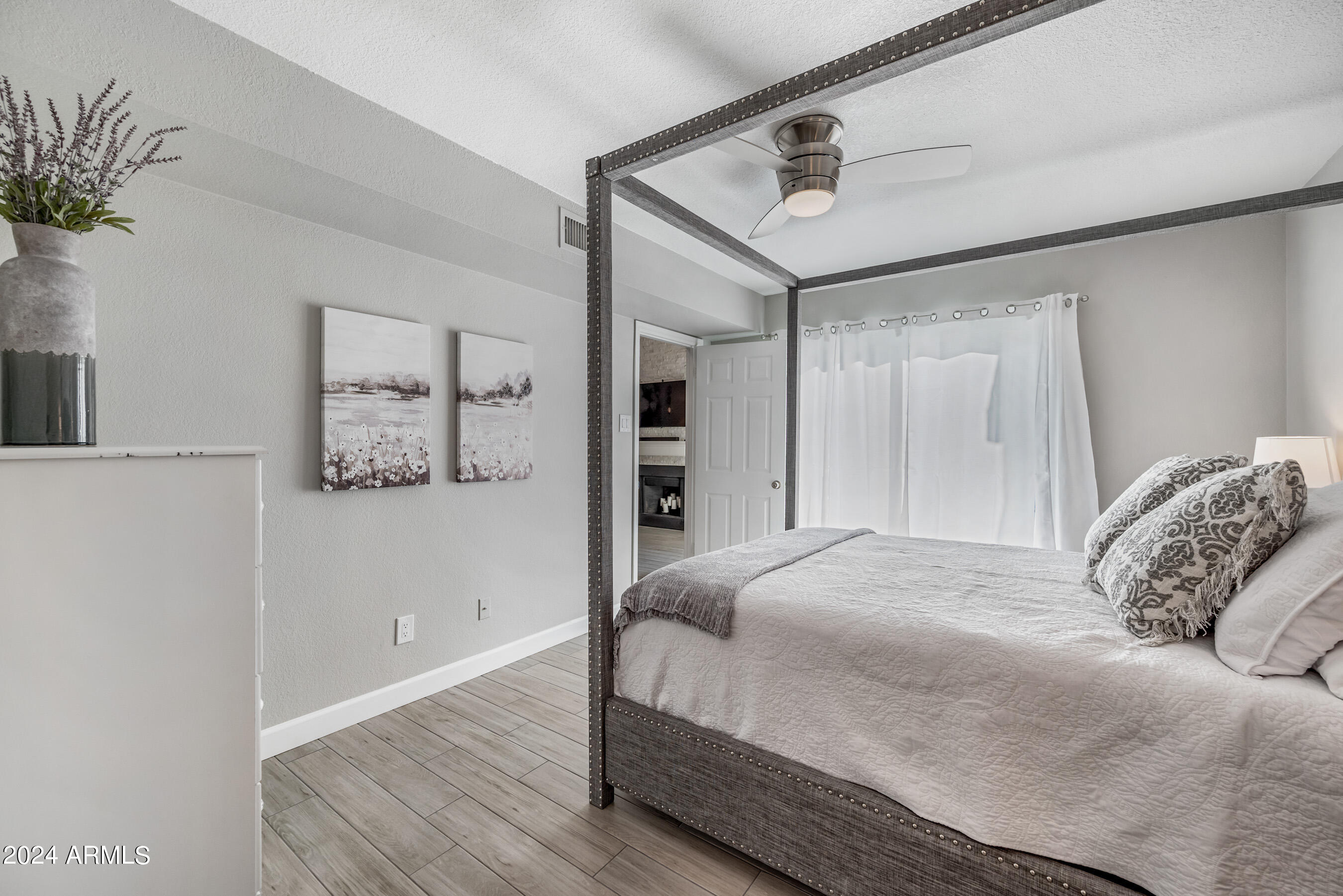 1717 East Union Hills Drive, Unit 1052 Phoenix, AZ 85024 - Photo 35 of 47 35-1717EUHD1052-ocupix 3-8