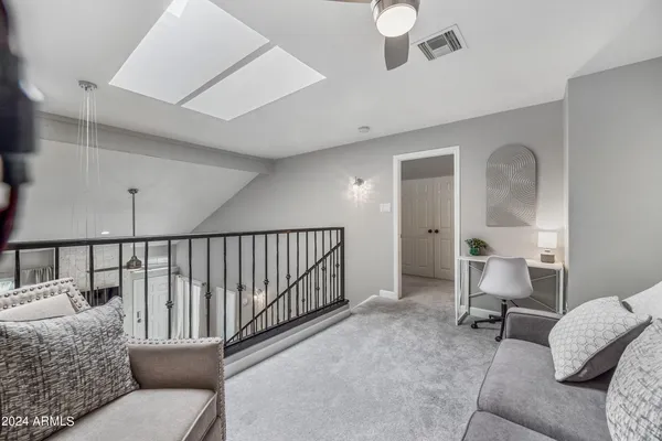 $4,000 | 1717 East Union Hills Drive, Unit 1052, Phoenix, AZ 85024