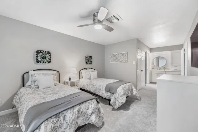 $4,000 | 1717 East Union Hills Drive, Unit 1052, Phoenix, AZ 85024