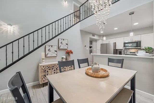 $4,000 | 1717 East Union Hills Drive, Unit 1052, Phoenix, AZ 85024