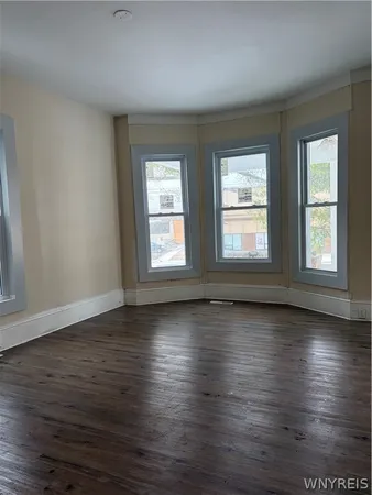 $1,100 | 74 Genesee Street, Lockport City, NY 14094