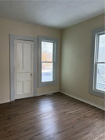$1,100 | 74 Genesee Street, Lockport City, NY 14094
