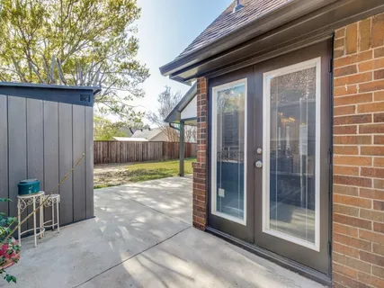 $349,900 | 3307 Cliffview Drive, Corinth, TX 76210
