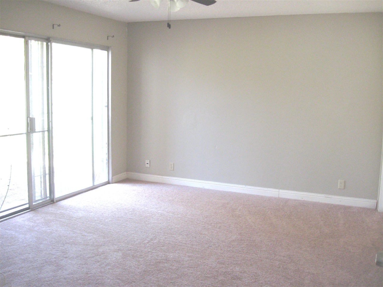10118 Crestside Place Spring Valley, CA 91977 - Photo 16 of 24 Gallery Image 16