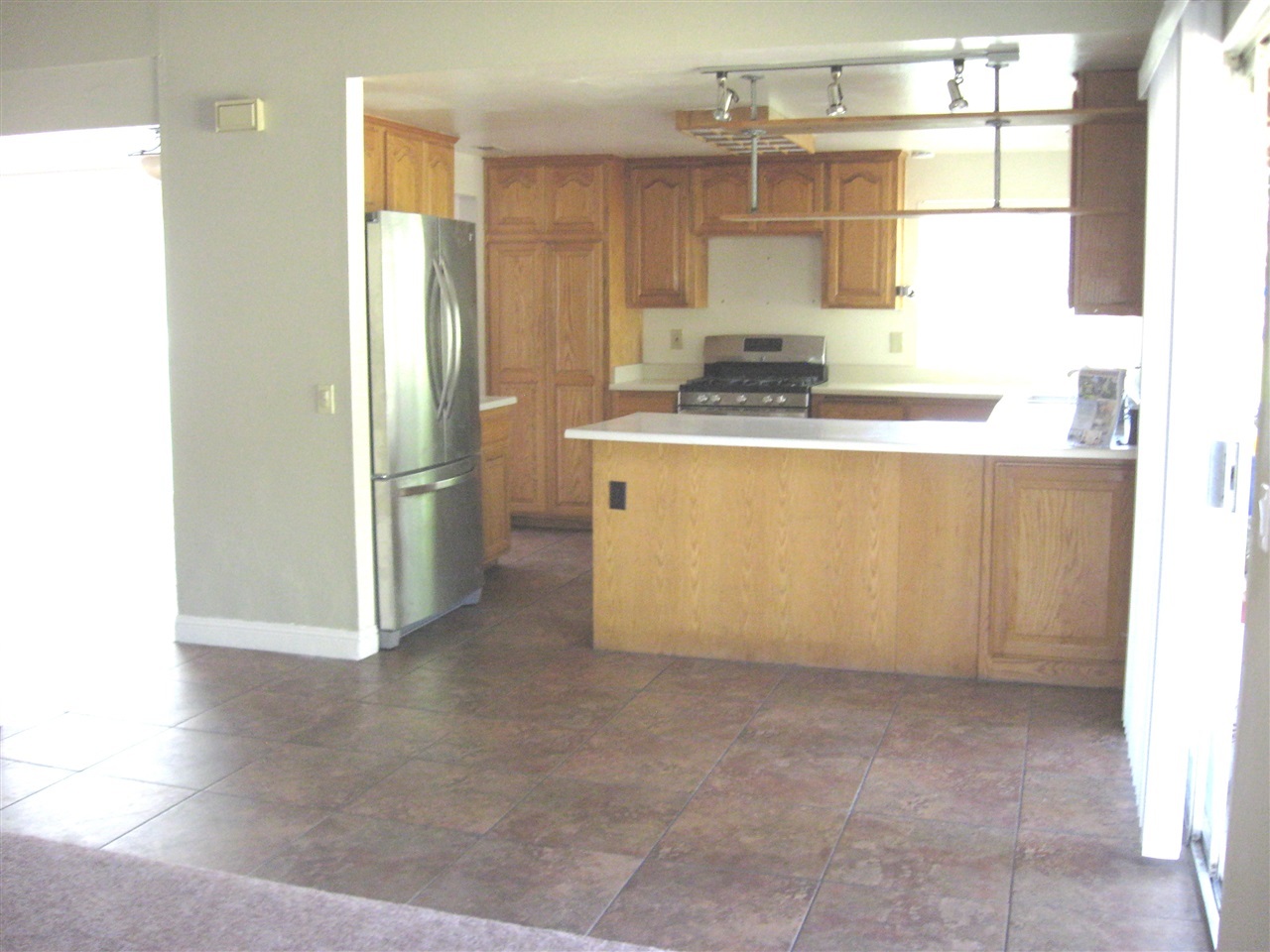 10118 Crestside Place Spring Valley, CA 91977 - Photo 10 of 24 Gallery Image 10