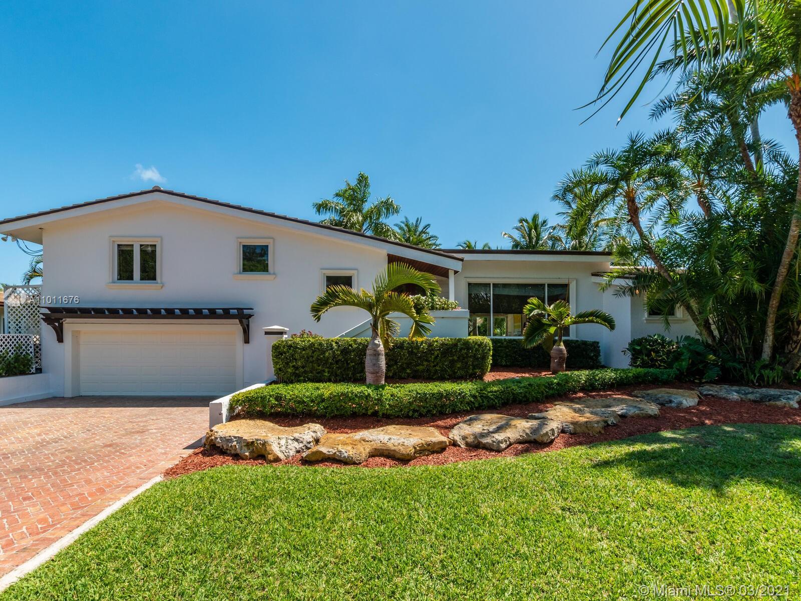 12521 Ramiro Street Miami, FL 33156 - Photo 3 of 99