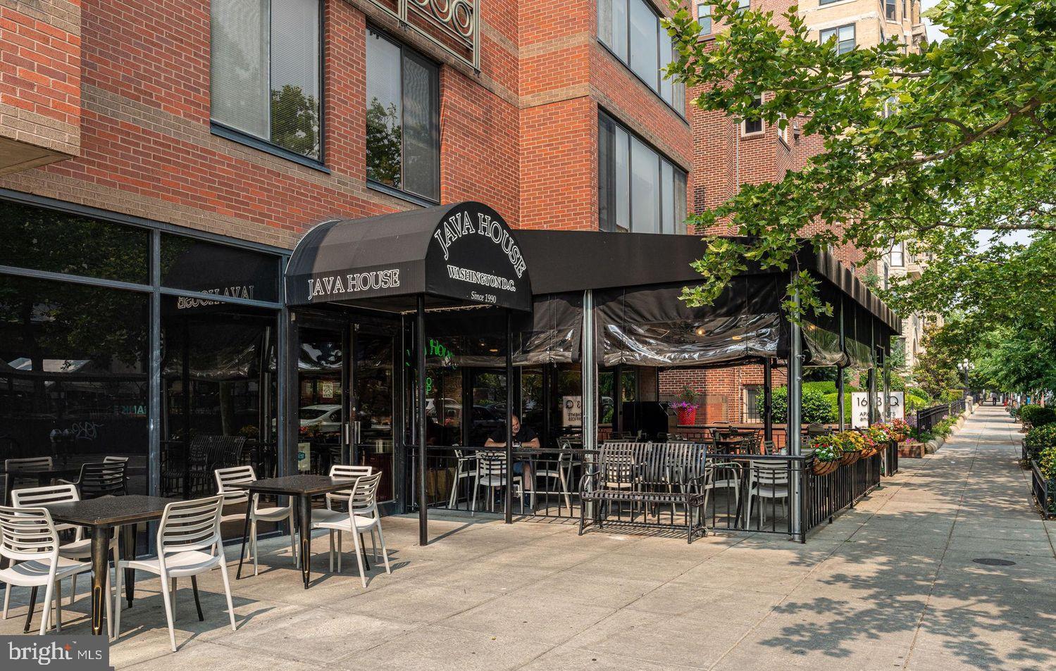 1615 Q Street Northwest, Unit 301/303 Washington, DC 20009 - Photo 30 of 53 a view of cafe with outdoor seating