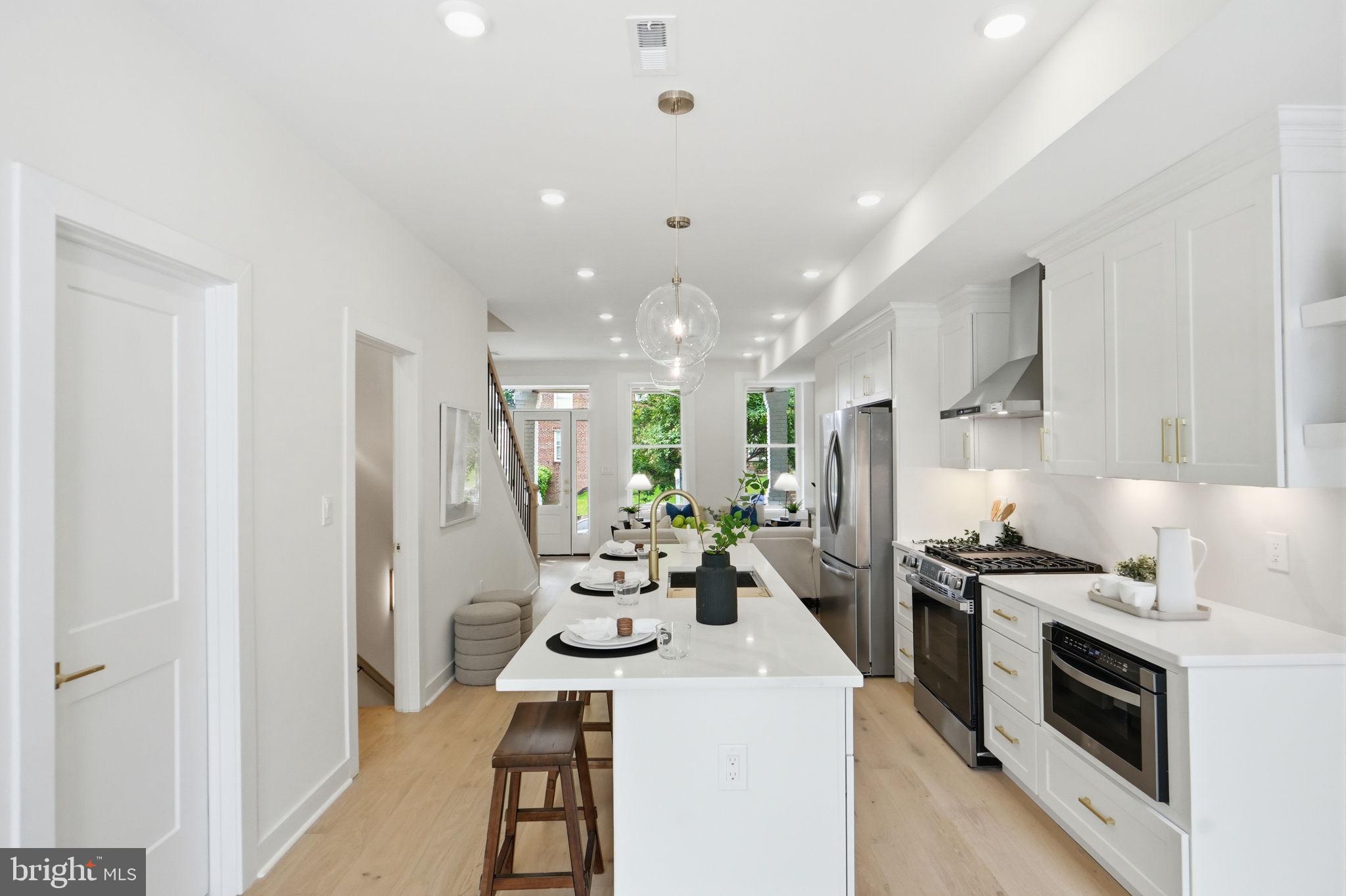 220 V Street Northeast Washington, DC 20002 - Photo 10 of 47