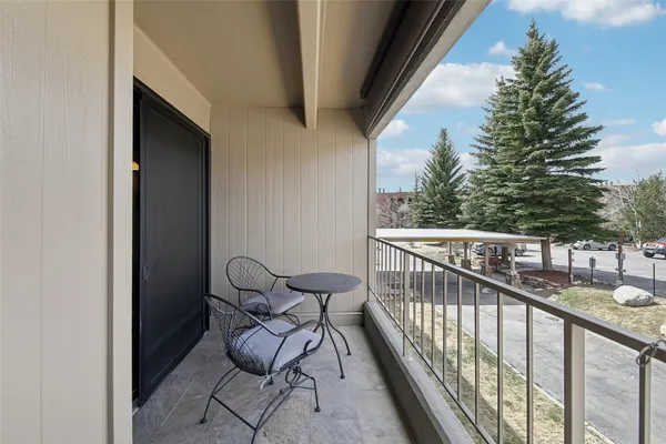 $700,000 | 220 La Bonte Street, Unit 210, Dillon, CO 80435