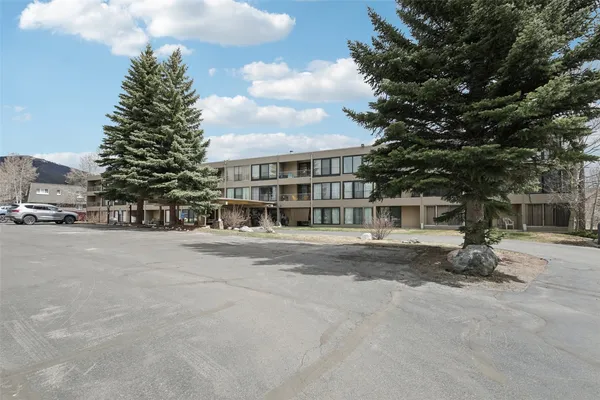 $700,000 | 220 La Bonte Street, Unit 210, Dillon, CO 80435