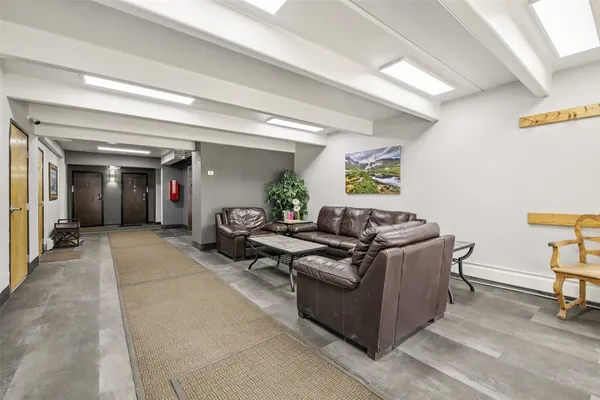 $700,000 | 220 La Bonte Street, Unit 210, Dillon, CO 80435
