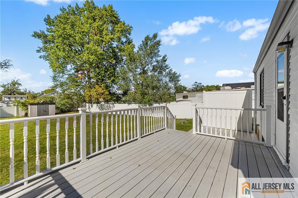 15 Chestnut Street Edison, NJ 08817 - Photo 26 of 33 Gallery Image 26