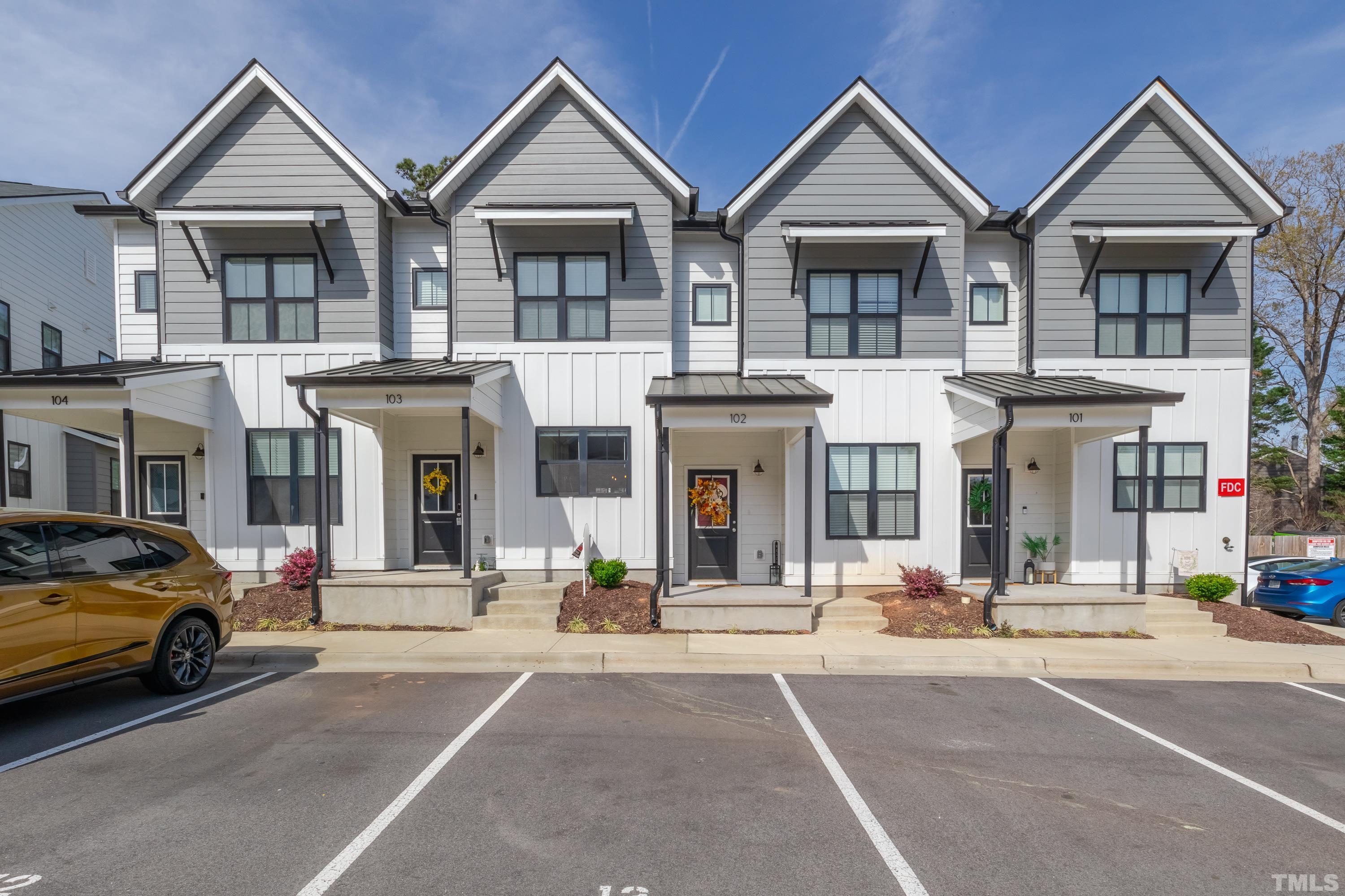 6800 Milligan Way, Unit 103 Raleigh, NC 27613 - Photo 1 of 30 Gallery Image 1