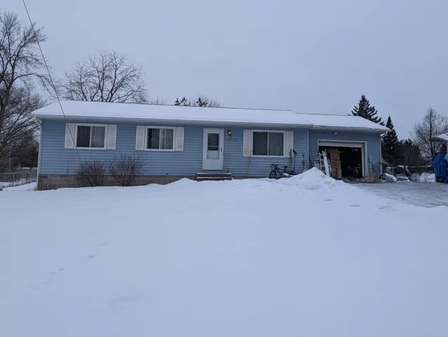 $250,000 | 13565 Newlander Avenue, Lindstrom, MN 55045