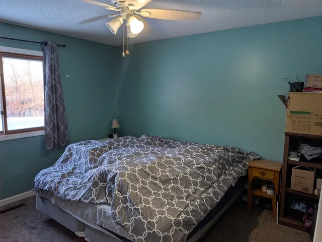 $250,000 | 13565 Newlander Avenue, Lindstrom, MN 55045