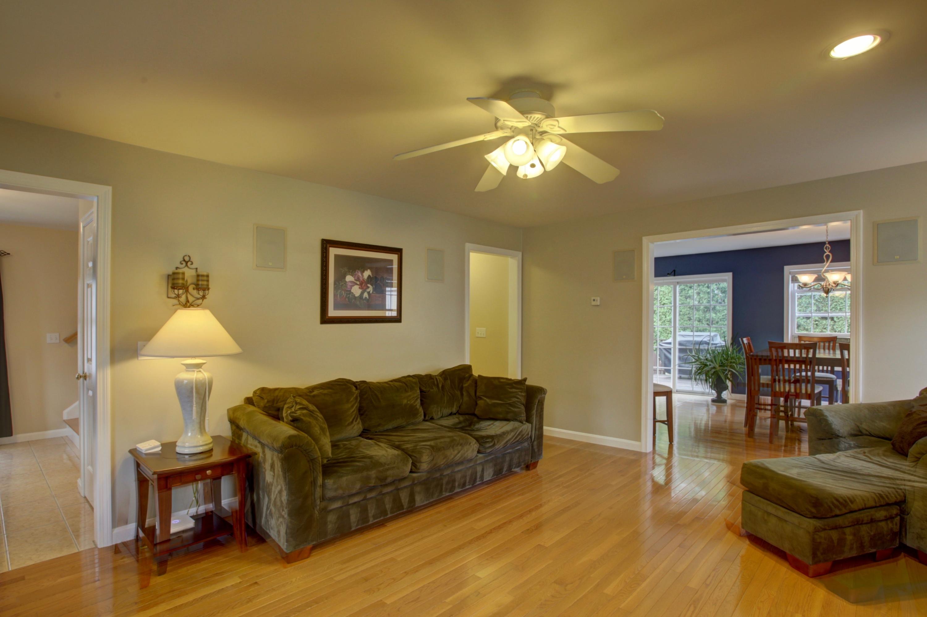 132 Spring Street Westbrook, ME 04092 - Photo 5 of 38 89