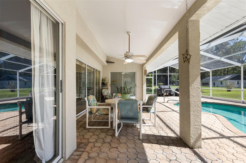 17269 Raintree Road Lutz, FL 33558 - Photo 40 of 62 Gallery Image 40