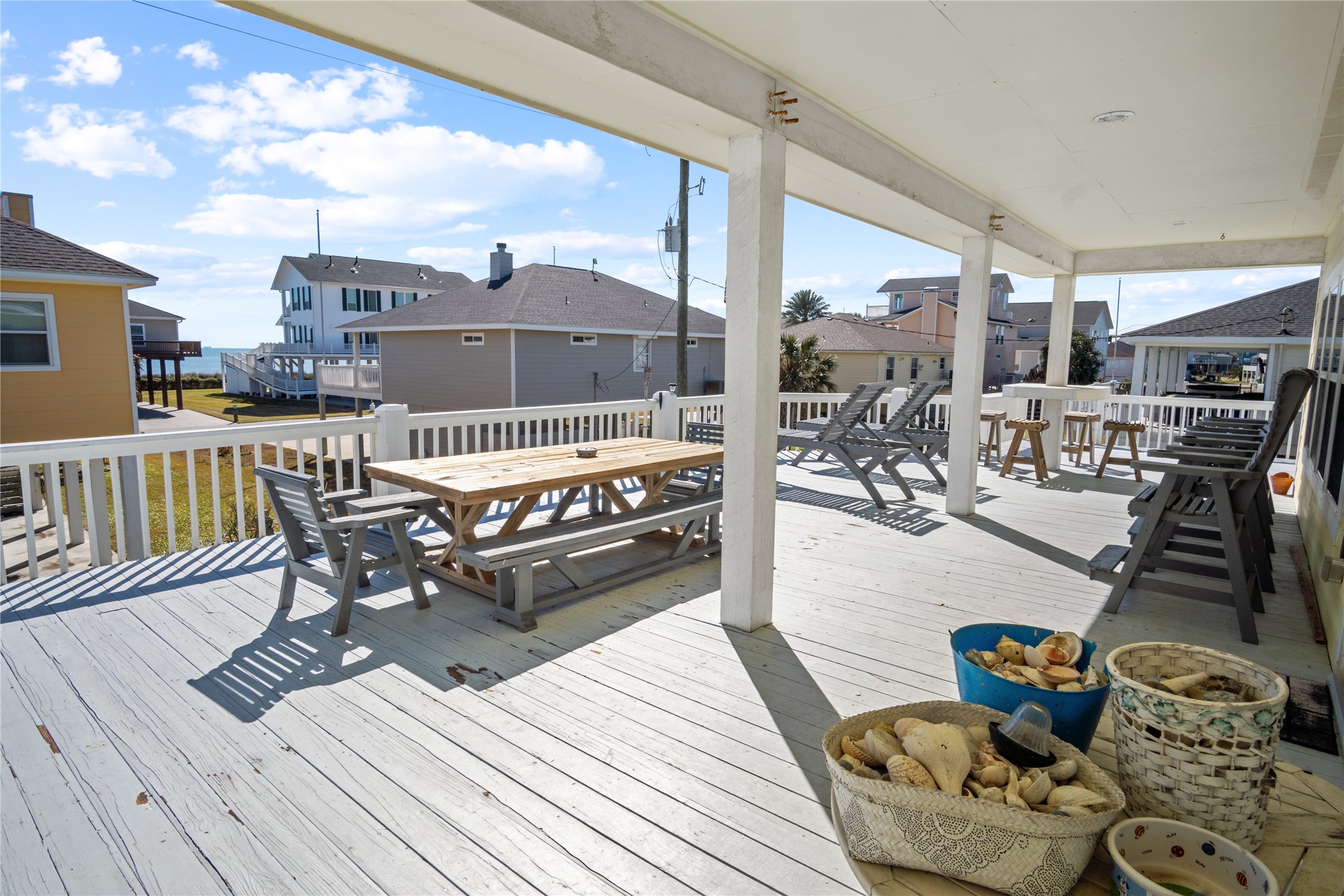 2296 Martinique Crystal Beach, TX 77650 - Photo 4 of 49 a living room with furniture and a wooden floor