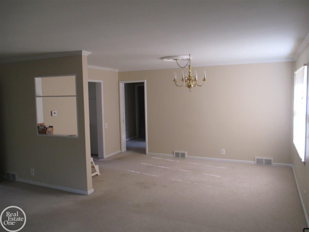 840 Harcourt Road Grosse Pointe Park, MI 48230 - Photo 13 of 27