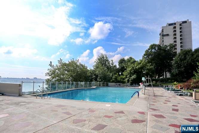 3 Horizon Road, Unit 815 Fort Lee, NJ 07024 - Photo 23 of 32