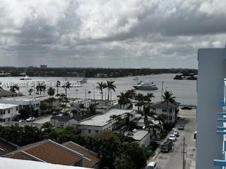 320 South Surf Road, Unit 305 Hollywood, FL 33019 - Photo 27 of 32 a view of a city