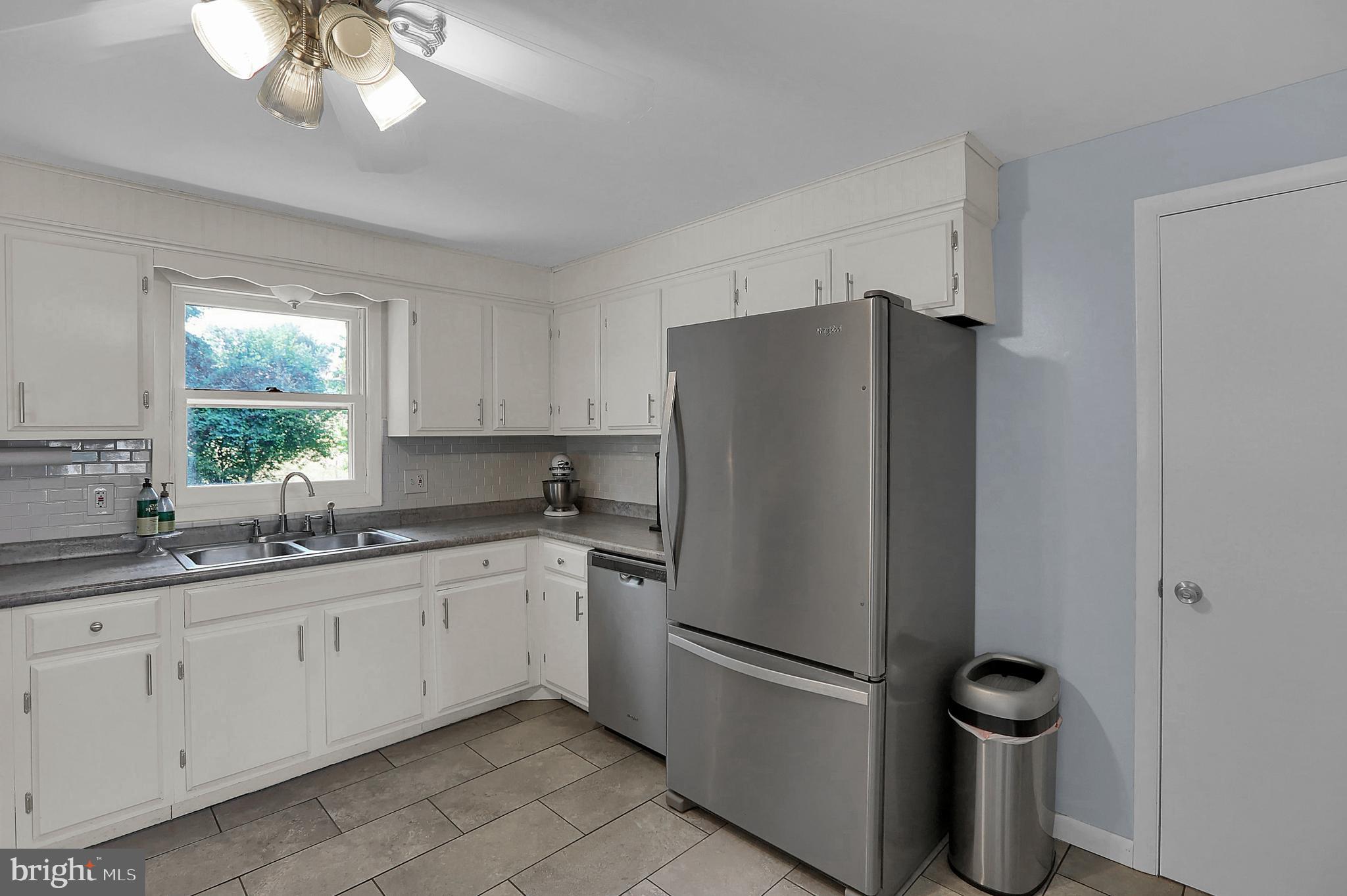 680 Creek Road Carlisle, PA 17013 - Photo 8 of 43 Gallery Image 8
