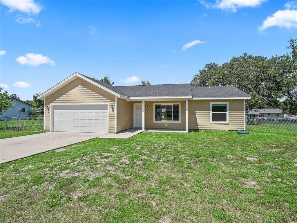 11684 Southeast 84th Terrace Belleview, FL 34420 - Photo 3 of 24