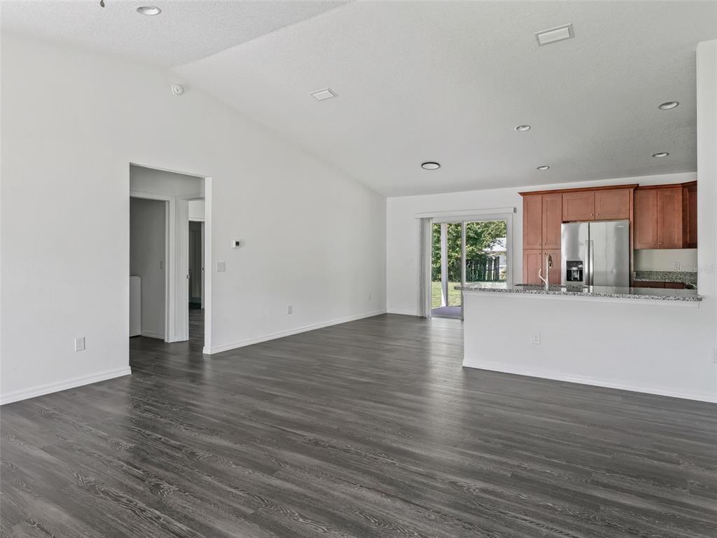 11684 Southeast 84th Terrace Belleview, FL 34420 - Photo 8 of 24