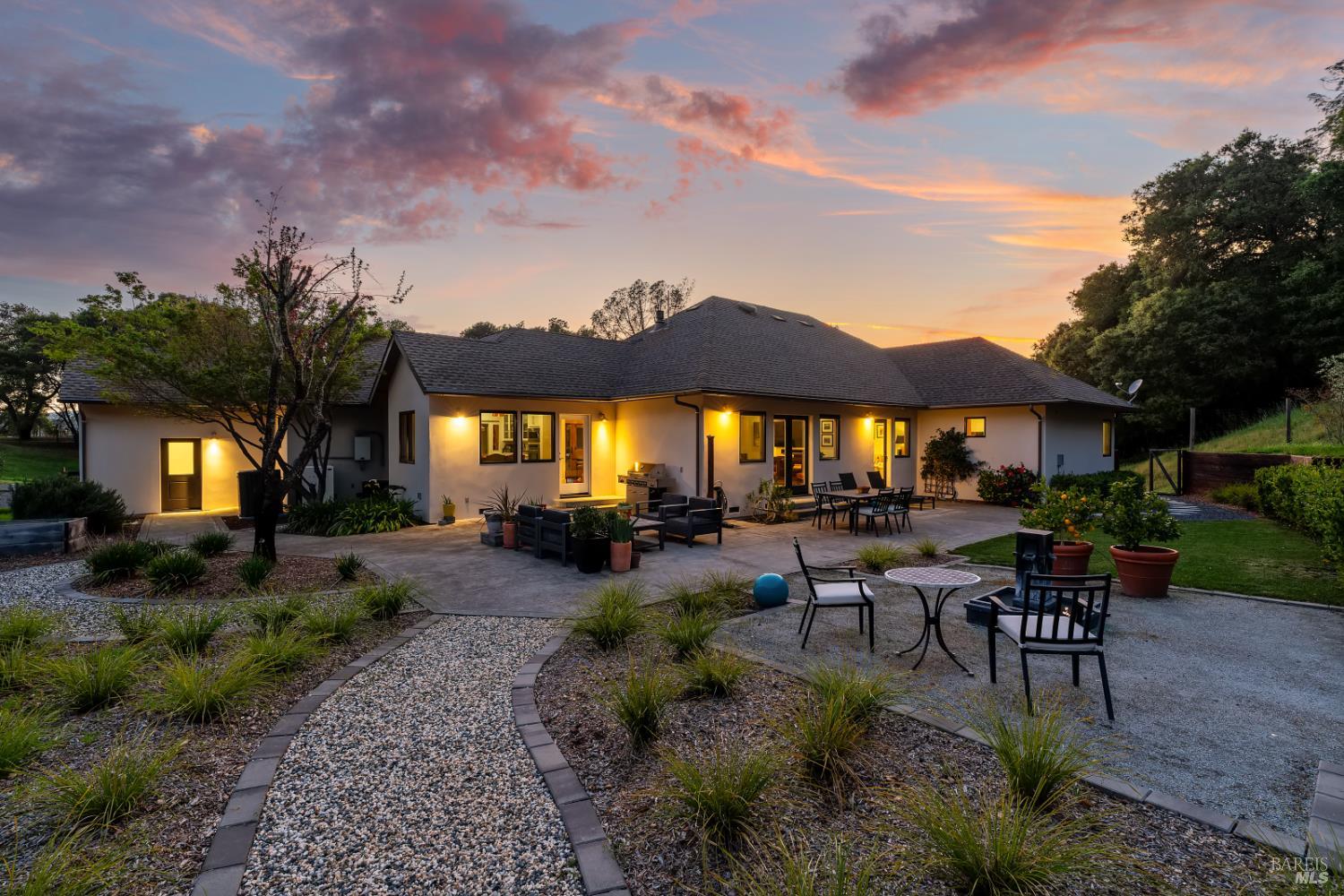 1127 Highland Ranch Road Cloverdale, CA 95425 - Photo 7 of 11