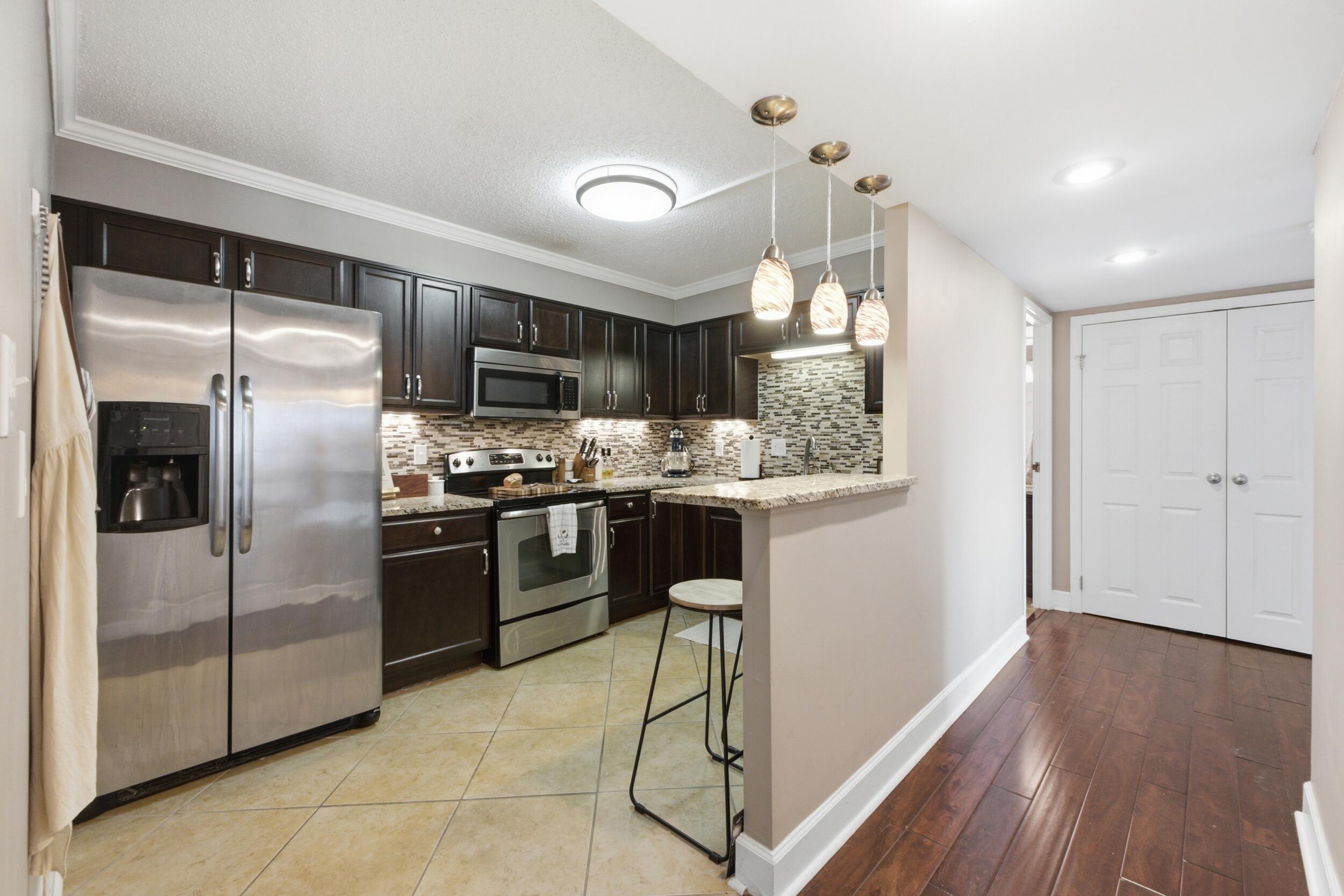 1131 Stringers Ridge Road, Unit 5A Chattanooga, TN 37405 - Photo 6 of 23 016_dsc08582
