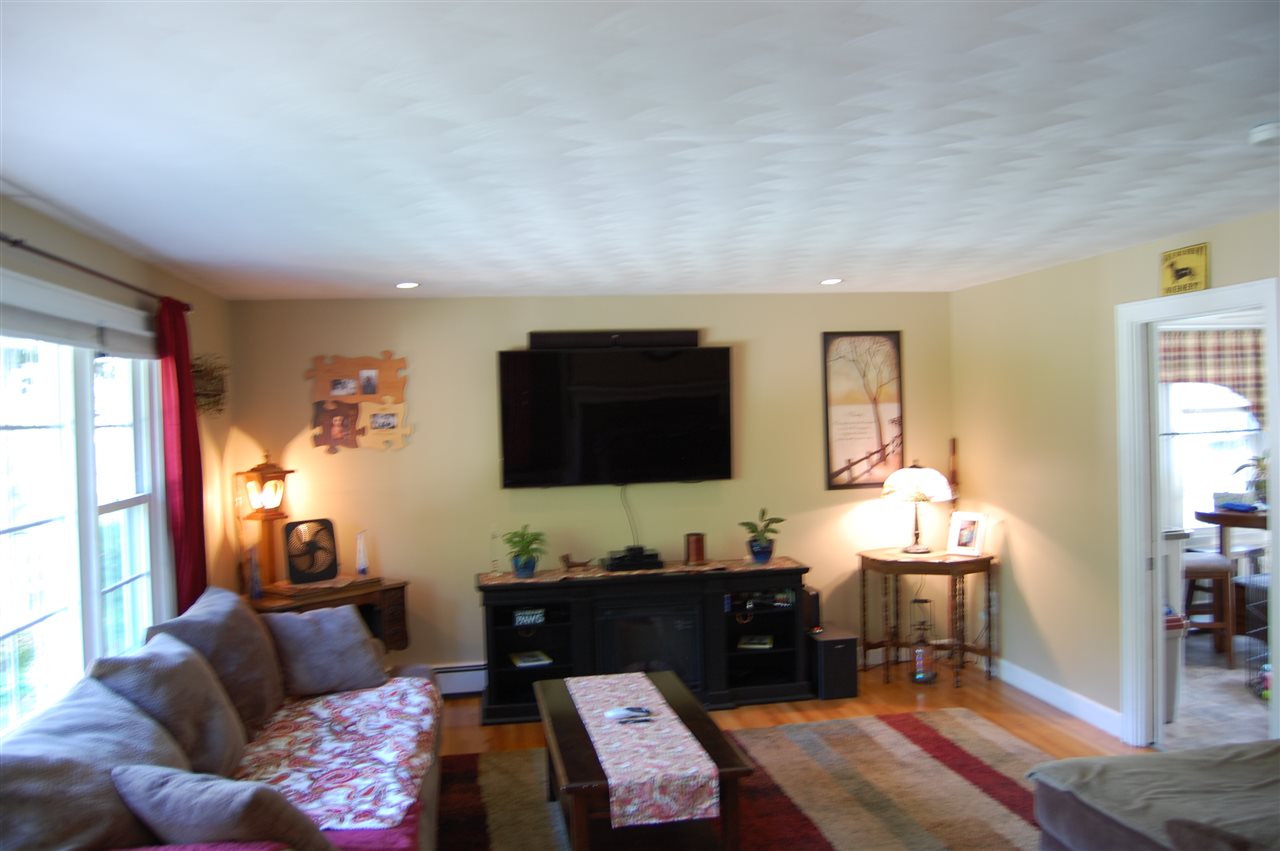 7 Cider Hill Road Rochester, NH 03867 - Photo 8 of 34